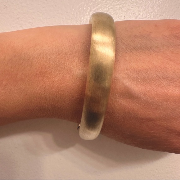 925 Milor Italy Bangle - Gold, Offset Hinge - Picture 3 of 7